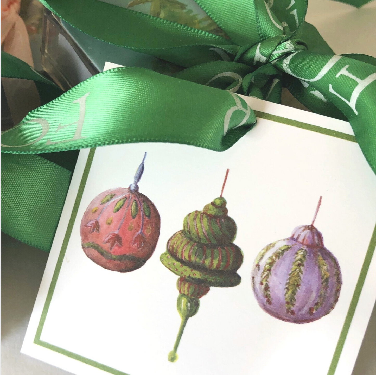 beautiful gift tag set displaying paintings of 3 ornaments, set of 10 gift tags for the holidays